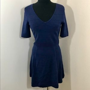 *NWT* Ann Taylor Navy Blue Dress. Size Medium.